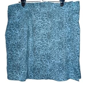 NWT Rip Skirt Blue Floral Design W/Pockets SZ XLarge